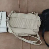 سه عددکیف فقط ۳۰۰