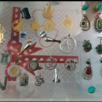 گوشواره و پلاک