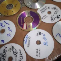 ۲۳۰ عدد سی دی به فروش میرسد|فیلم و موسیقی|رشت, بوسار|دیوار