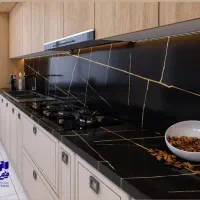 اجرای حرفهای پروژههای سنگ تزیینی کوارتز استارون.|خدمات پیشه و مهارت|شیراز, خلدبرین|دیوار