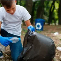 نیروی کار در انبار و جمع آوری ضایعات