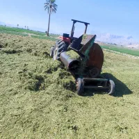 تراکتور و کاهر آماده کار