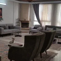 ۱۲۷مترطبقه۱باآسانسورپشت حاشیه وکیل آباد_صدف