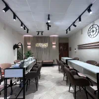 اجاره میز ناخن و تخت و صندلی کوتاهی مو و بافت|اجارهٔ دفتر کار، اتاق اداری، مطب|تهران, مدائن|دیوار