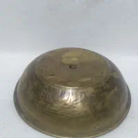 تاس قدیمی و تعدادی سنگ آسیاب اصل آزمایش شده|کلکسیون اشیاء عتیقه|رشت, دیلمان|دیوار