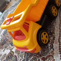 ماشین کامیون سالم