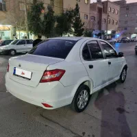 ساینا مدل ۹۷|خودرو سواری و وانت|شاهینشهر, شهرک پردیس|دیوار