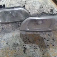 یک جفت چراغ جلوی پراید