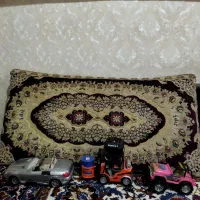 ماشین آهنی فلزی وعروسک بزرگ|اسباب‌‌بازی|ملایر, |دیوار