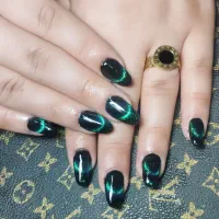 کاشت ناخن مانیکور و پدیکور|خدمات آرایشگری و زیبایی|ایلام, |دیوار