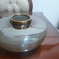 گلدان شیشه ای زیبا|گل مصنوعی|شیراز, قدوسی غربی|دیوار