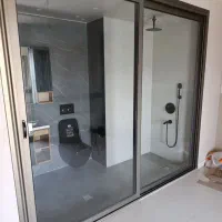 نصب و ریگلاژ شیشه سکوریت .