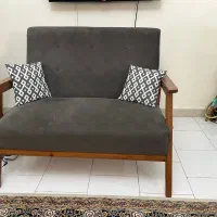 مبل راحتی کاملا سالم و سبک