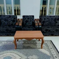 مبل اصل ترکیه ۵ نفره تخت شو به همراه میز عسلی