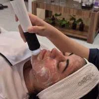 پوست سالم و شاداب ، فیشیال تخصصی