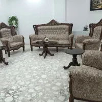 مبل نه نفره همراه با میز tv و اینه کنسول