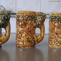 ۳ عدد لیوان قدیمی|کلکسیون اشیاء عتیقه|مشهد, رده|دیوار