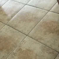 اجاره زیر زمین فامنین