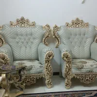 مبل سلطنتی در حد نو تخفیف پای معامله|مبلمان خانگی و میز عسلی|تهران, هلال احمر|دیوار