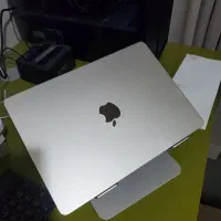 مک‌بوک ایرM2