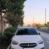 شاهین سانروف‌دار مدل ۱۴۰۲ بی رنگ
