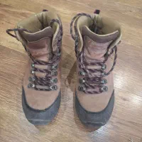 کفش کوهنوردی سایز ۳۹ اورجینال