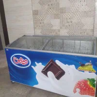 یخچال بستنی