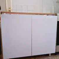 کابینت دو در گلاسه ام دی اف