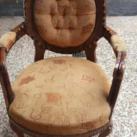 مبل ۹ نفره  سلطنتی و وسایل دیگر