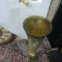 گلدان کاملا نو