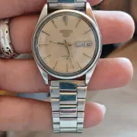 ساعت سیکو۵،ژاپن،صفحه و عقربه طلایی،کاملا سالم