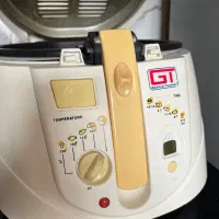 سرخکن نو با جعبه|اجاق گاز و لوازم برقی پخت‌وپز|رشت, پل تالشان|دیوار