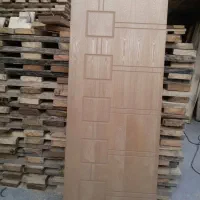 ساخت و رنگ انواع درب چوبی