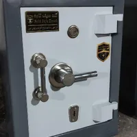 گاوصندوق ۲۵۰ کوتاه گاو صندوق ۲۵۰ کوتاه|ابزارآلات|پاکدشت, |دیوار