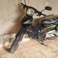 هوندا ویو ژاپن ۸۳