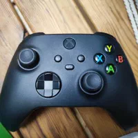 دسته ایکس باکس و باتری و پایه شارژر در حد نو|کنسول، بازی ویدئویی و آنلاین|ری, شهرری|دیوار