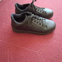 کفش ۳۰۰۰۰۰تومان