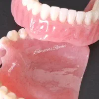 ساخت و تعمیر دندان متحرک|خدمات آرایشگری و زیبایی|شیراز, دکتر حسابی|دیوار