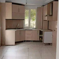 واحد۴۲متری پرنور آسانسور دار