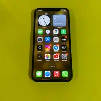 آیفون ۱۲ سیملاک