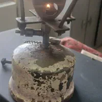 چراغ کوچک کهنه کهنه قدمت صد سال به بالا