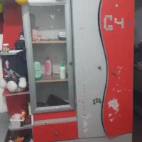 تخت و کمد کودک