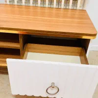 میز تلوزیون شرکتی در حد نو|میز تلویزیون|قدس, شهرقدس|دیوار