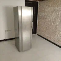 فریزر  آلمانی بدون برفک کاملا سالم بدون تعمیر