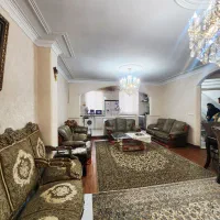 فردوس غرب۸۴متر۲خ آگهی واقعی /کم واحد/افتابگیر