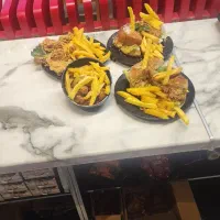 آشپز،کارگر ساده،سرپرست