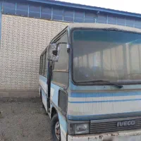 مینی بوس ایویکو (اوراقی)