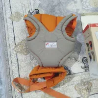 آغوشی نوزاد