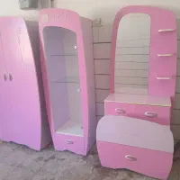کمد، ویترین عروسک و میز آرایش دخترانه