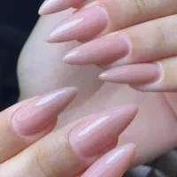 کاشت ناخن به صورت حرفه ای و پیرسینگ چهارراه خطیب|خدمات زیبایی و سلامت|تبریز, |دیوار